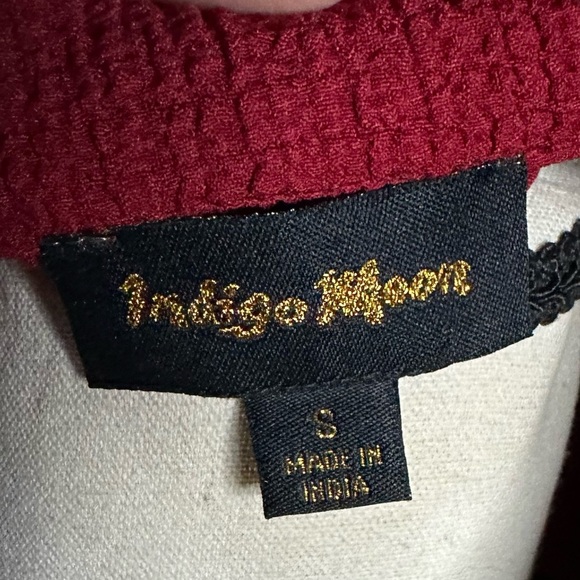 3/$20 💥 Indigo Moon Red Tunic Top Lagenlook Bell Sleeve Button Front Collared - Picture 13 of 16